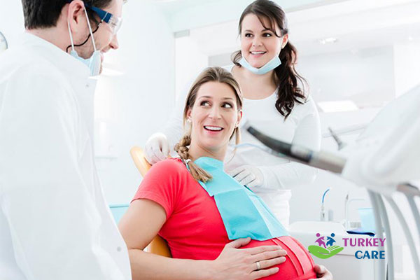 هل يؤثر الحمل على الاسنان